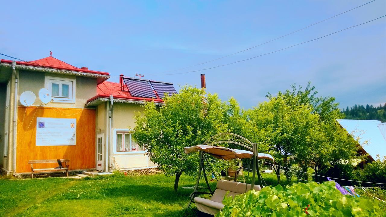 Casa Florea Poiana Stampei Ngoại thất bức ảnh