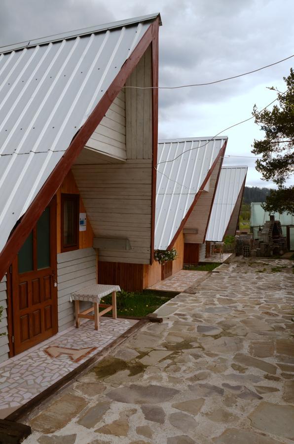 Casa Florea Poiana Stampei Ngoại thất bức ảnh