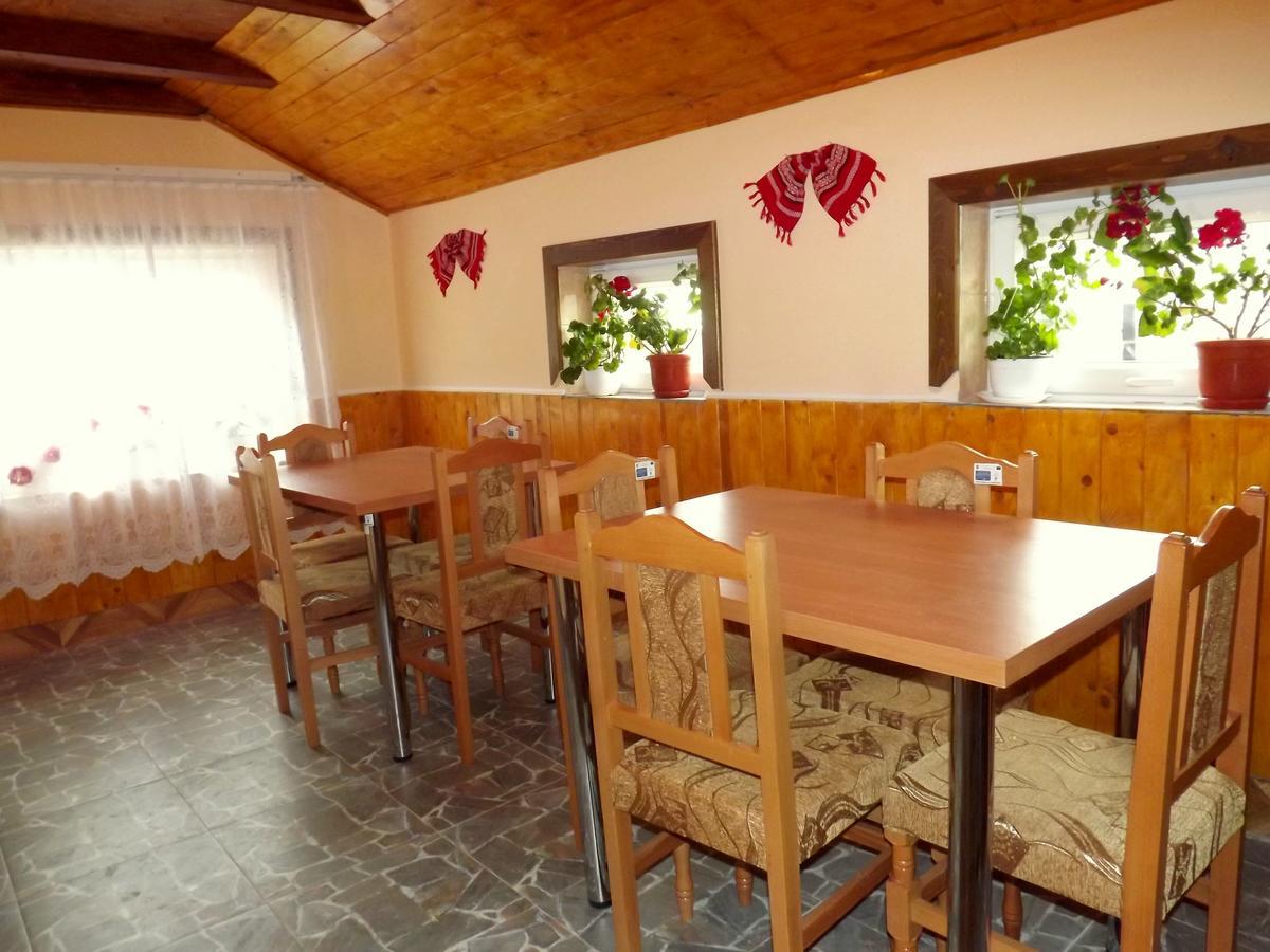 Casa Florea Poiana Stampei Ngoại thất bức ảnh