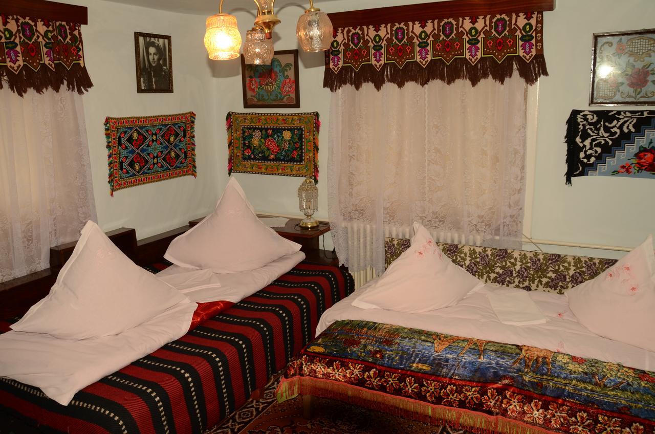 Casa Florea Poiana Stampei Ngoại thất bức ảnh